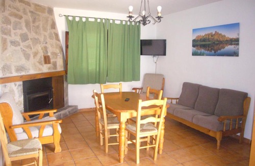 Santiago-Pontones House | Casas El Hoyazo