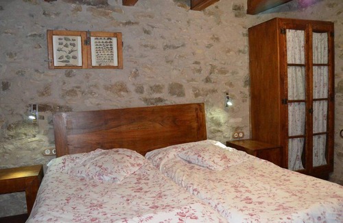 Capolat House | Casas Montañas - 2 Pools, Wellness & Luxury in the Pyrenees