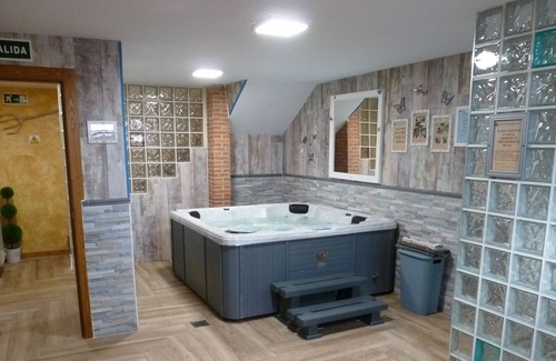 Guijo de Avila House | Casas Rurales con SPA los miradores del Guijo for 8 people