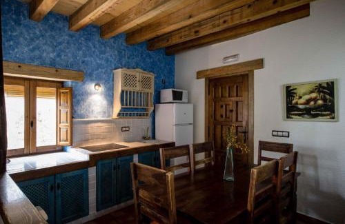 Santiago-Pontones House | Casas Rurales El Nacimiento