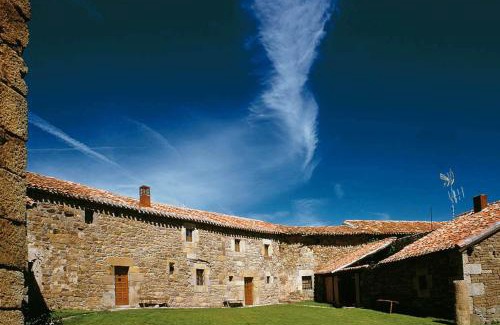 Cordovilla de Aguilar House | Casas Rurales El Mayorazgo