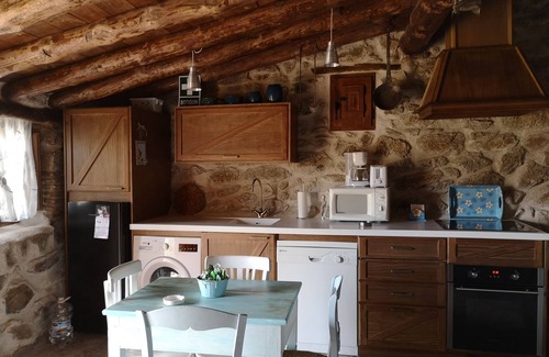 Villar de Corneja Cottage | Casas Rurales Paredes, La Cuadra