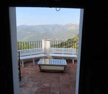 Genalguacil House | Casas Rurales Jardines del Visir