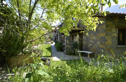 Puertolas Cottage | Casas rurales La Ribera for 6 people