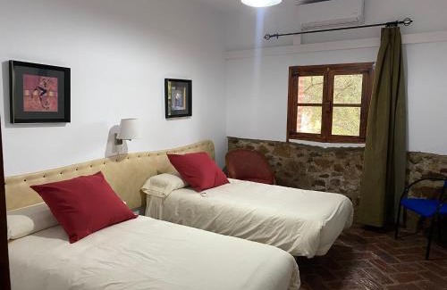 Almendral House | Casas Rurales Monasterio de Rocamador