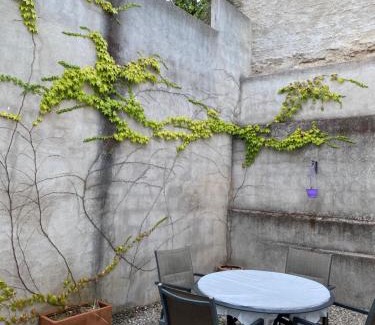 Cambron House | Casas Rurales Prunus Avium
