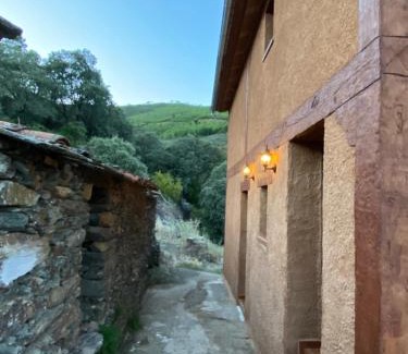 Cambron Apartment | Casas Rurales Prunus avium