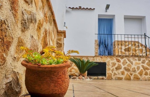 Santa Elena House | Casas Rurales Puerta De Andalucía, La reconquista, Nuevas Poblaciones