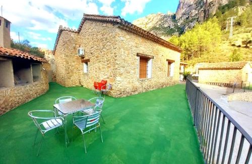 Las Nogueras House | Casas Rurales Venta Ticiano