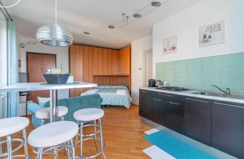 Vidigulfo Apartment | CasaTella - Monolocale con balcone