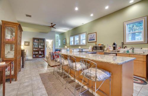 Cascade House | Cascade Cabin Hideaway with Views, half Mi to Lake