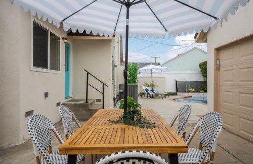 The Plaza House | Cascade Cove - Heated Pool Spa - Billiards and Lounge