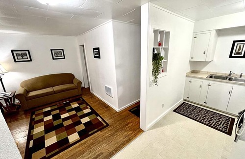 Cascade Locks Hotel | Cascade Motel