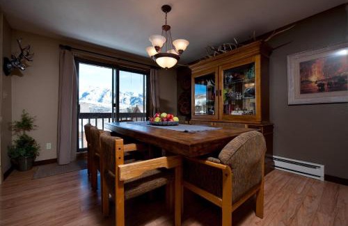 Purgatory House | Cascade Village 56