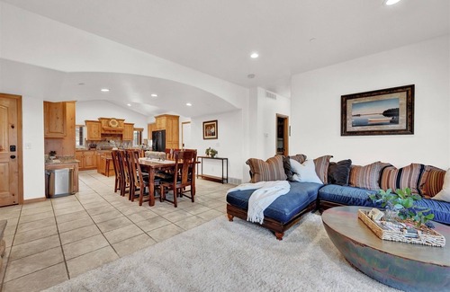 Wolf Creek House | Cascades 701 - Luxury Mountain Retreat