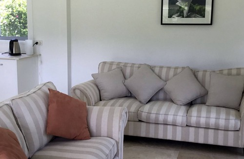 Gleniffer Cottage | Cascades - Couples Sanctuary