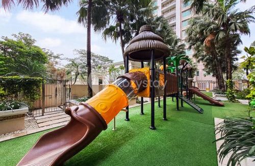Grogol Utara Apartment | Cascata by Kozystay - Senayan
