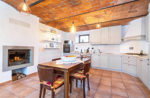 Canove Villa | Cascina Abbona - Three Bedroom Villa, Sleeps 6