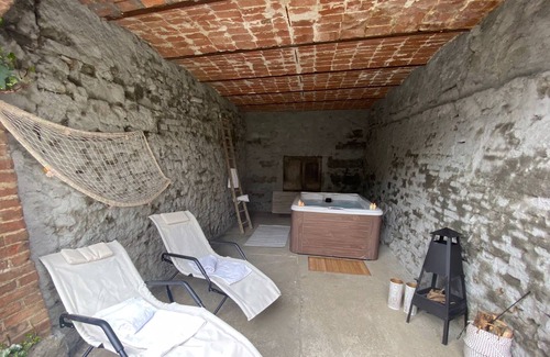 Ozzano Monferrato Villa | Cascina Liebe whirlpool&sauna Monferrato, Ozzano Monferrato, Italy