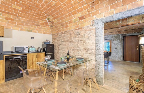 Ozzano Monferrato Villa | Cascina Liebe -Villa Garden, Jacuzzi, Sauna By Halldis