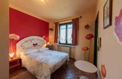 Cellarengo House | Cascina Papa Mora