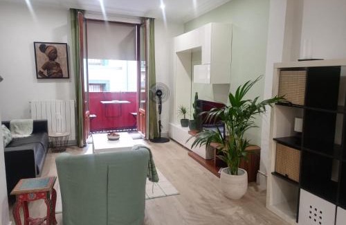 Bilbao Old Town Apartment | Casco Viejo, tranquilo, reformado, Bilbao a pie