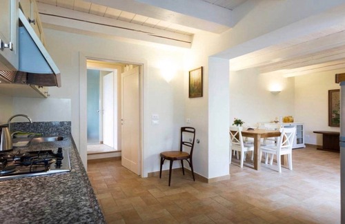 Castel di Mezzo Apartment | CASE SAN BARTOLO: in a protected natural area by the sea - with fantastic views