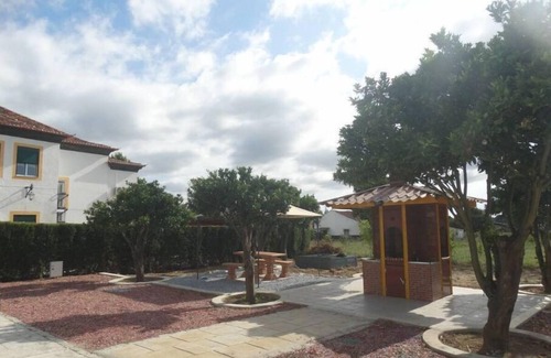 Oliveira do Bairro House | Caseiro - Anexo Independente