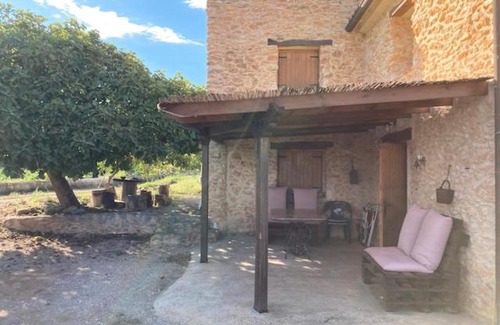 Masdenverge House | Caseta dels Cirerers