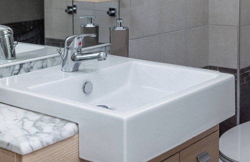 Pigneto Apartment | Casetta Ginevra - charming flat in Rome with WiFi, AC