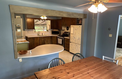Caseville House | Caseville cottage with beach access