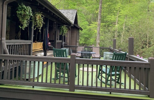 Sapphire Cottage | Cashiers - Lonesome Valley - Streamside Cottage nestled in 800 acre valley.