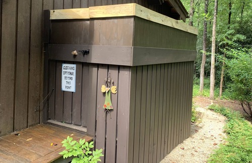 Sapphire Cottage | Cashiers - Lonesome Valley - Streamside Cottage nestled in 800 acre valley.