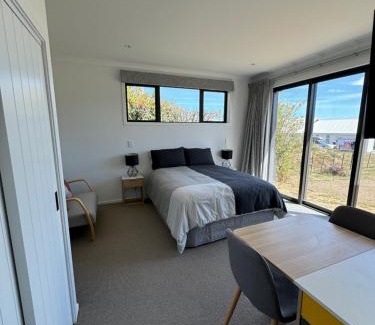 Masterton Bed & Breakfast | Cashmere B&B