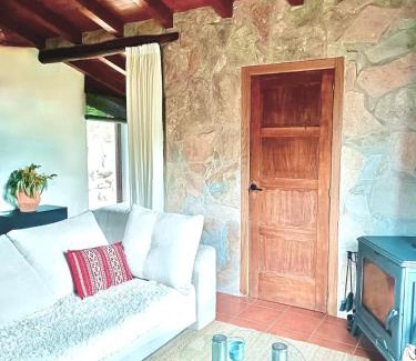 Chantada House | Casiña Raíz Entre viñas y cielo Ribeira Sacra