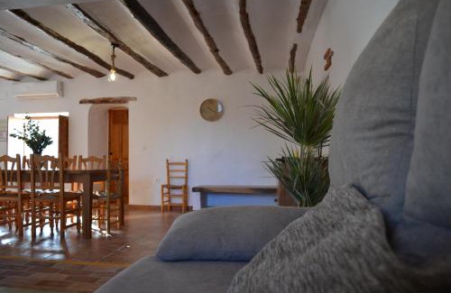 Ayora House | Casica de los Pastores