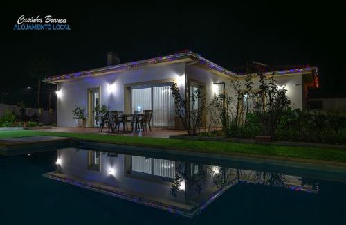 Fundao House | Casinha Branca