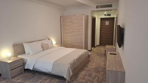 Bogoroditsa Hotel | Casino Senator Coconut Hotel