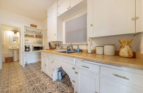 West University Apartment | Casita #1 (Angie) -