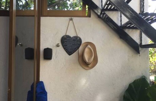 San Francisco House | CASITA AMORE ideally located in the heart of vibrant San Pancho with A.C.