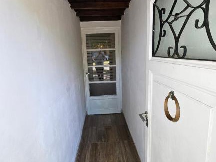 Las Flores House | Casita Avellaneda 807