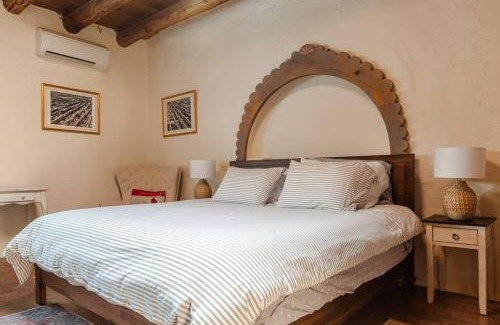 Seton Village House | Casita Azul, Historic and Cozy Santa Fe Adobe