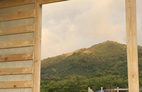 Jala-jala House | Casita Blanca Jala-Jala - Tiny House & Farm Stay