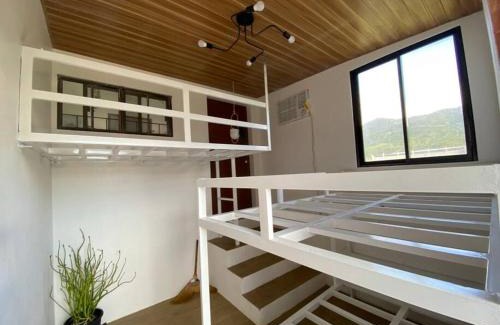 Jala-jala House | Casita Blanca Jala-Jala - Tiny House & Farm Stay