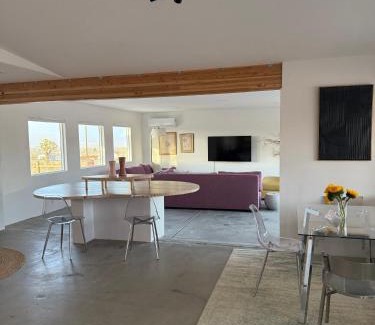 Landers House | Casita Bonita - Hot Tub, Views, Sunsets