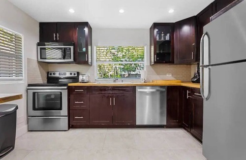 Tarpon River House | Casita by the water!