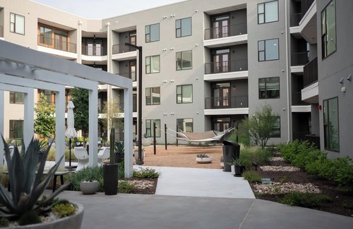 Milwood Apartment | Casita Cactus - Pool+Near Q2, Domain & Parks