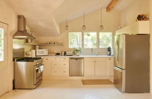 Santa Barbara Apartment | Casita Calma Guest House Santa Barbara 4 Guests