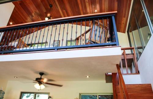 Uvita House | Casita Colibri–Mile to the Beach–Cable&Fiber Wifi!