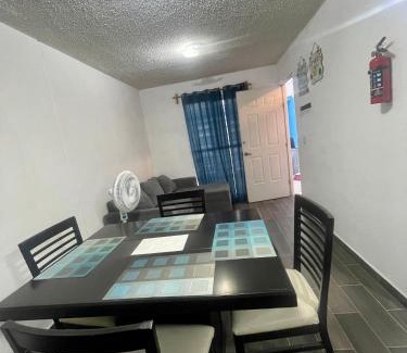 Tarimbaro Apartment | Casita de aeropuerto
